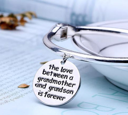 GRANDMOTHER CHARM BRACELET