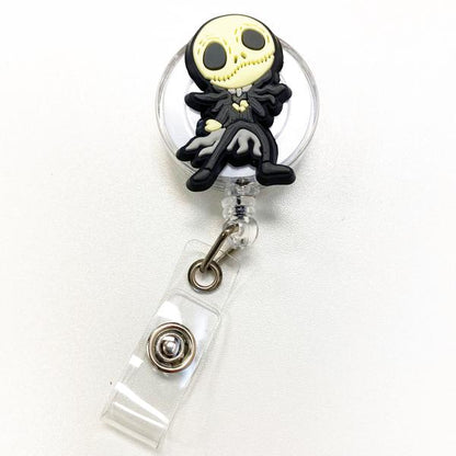 CHARACTER BADGE REEL/POUCH