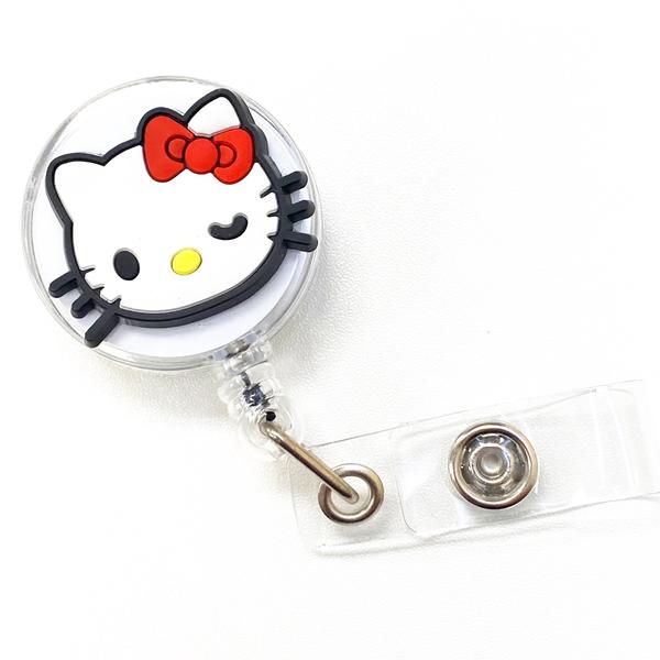 CHARACTER BADGE REEL/POUCH